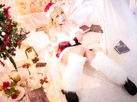 [Cosplay] 贞子蜜桃 喜多川夢海 圣诞 [70P1V-869MB]