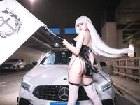 [Cosplay] Natsuko夏夏子 碧蓝航线 翔鹤 赛车服 [30P-75MB]