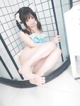 [Cosplay] 神沢永莉 浴室蓝白泳衣辫子 [70P-79MB]