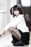 [Cosplay] 洛桑w伊梓 眼镜妹妹[32P-307.8M]