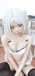 [Cosplay] PoppaChan - Frieren Winter 芙莉莲·黑丝短靴冬装 +S