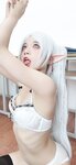 [Cosplay] PoppaChan - Frieren Winter 芙莉莲·黑丝短靴冬装 +S
