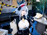 [Cosplay] 九柒喵 蔚蓝档案 天雨亚子 [46P-250MB]