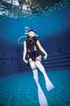 [DJAWA Photo] Son Ye-Eun (손예은) - Swimming Lessons Underwater