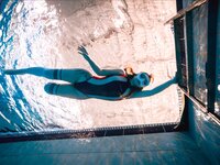 [DJAWA Photo] Son Ye-Eun (손예은) - Swimming Lessons Underwater