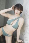 [Photobook] えなこ ヤングガンガンデジタル限定写真集「おとなmode」