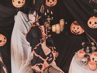 [Cosplay] Leader Bai Yizi 萌妹白易子教主 - Halloween Witch 万圣节魔女