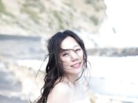 [Photobook] 福田明日香 写真集『PASSIONABE コケティッシュ』