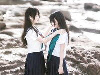 [Cosplay] 三無人型 &不呆猫 水手服百合黑丝 [51P1V-1.02GB]