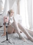 [Cosplay] 小容仔咕咕咕w 容鸽 [36P2V-178MB]