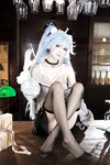 [Cosplay] 九柒喵 少女前线 芙洛伦 药心 [29P-397MB]