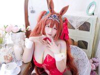 [Cosplay] 阿半今天很开心 赛马娘 大和赤骥兔女郎 [35P-492MB]