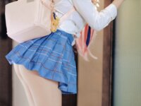 [Cosplay] 洛桑w伊梓 喜多川海梦 [33P1V-424MB]