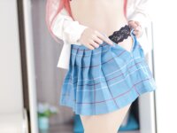 [Cosplay] 洛桑w伊梓 喜多川海梦 [33P1V-424MB]