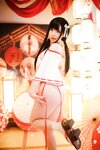 [Cosplay] 胡桃猫Kurumineko & 十万珍吱伏特 - 巫女&僵尸