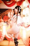 [Cosplay] 胡桃猫Kurumineko & 十万珍吱伏特 - 巫女&僵尸