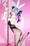 [Cosplay] 九柒喵 初音未来 兔子洞 [26P-521MB]