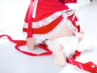 [Cosplay] 洛桑w伊梓 网袜丝带兔兔 [46P4V-423MB]