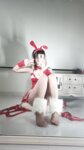 [Cosplay] 洛桑w伊梓 网袜丝带兔兔 [46P4V-423MB]