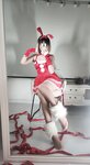 [Cosplay] 洛桑w伊梓 网袜丝带兔兔 [46P4V-423MB]