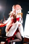 [Cosplay] 瓜希酱 鸣潮 长离必胜客 [18P-74MB]