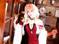 [Cosplay] 瓜希酱 鸣潮 长离必胜客 [18P-74MB]