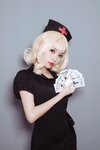 [Cosplay] Leader Bai Yizi 萌妹白易子教主 - Postcard 明信片
