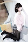 [Cosplay] 洛桑w伊梓 升玖老师毛衣 [40P-202MB]
