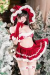 [Cosplay] Yiko湿润兔 2025年12月作品 魔法圣诞星 [128P2V-2.41GB]