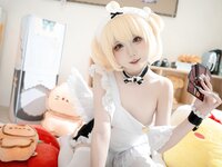 [Cosplay] 纸悦Etsu_ko 芙拉菲·奇奇女仆 [68P-423MB]