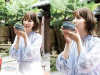 [Photobook] Shiori Tokunaga 徳永しおり - Travel Guide 旅のしおり