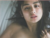 [Photobook] 片山萌美 Rashin《裸芯》