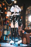 [Cosplay] 屿鱼 尼尔：机械纪元 2B 万圣女巫同人 [70P-596MB]