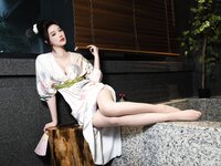[XR] Yang Chen Chen (杨晨晨Yome) - 红色情趣
