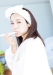 [Photobook] 前田佳織里1st写真集 おとなのかおり (声優パラダイス)