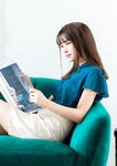 [Photobook] 前田佳織里1st写真集 おとなのかおり (声優パラダイス)