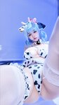 [Cosplay] 小仓千代w 天雨亚子 奶牛比基尼 蔚蓝档案 [33P-72MB]
