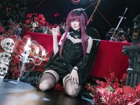 [Cosplay] 屿鱼 崩坏：星穹铁道 卡芙卡 缚月之夜 [60P-425MB]