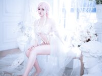 [Cosplay] Natsuko夏夏子 白天蛾 [61P-494MB]
