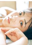 [Photobook]【電子版だけの特典カット付き】福井梨莉華 1st写真集 あいの道しるべ
