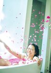 [Photobook]【電子版だけの特典カット付き】福井梨莉華 1st写真集 あいの道しるべ