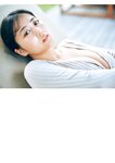 [Photobook]【電子版だけの特典カット付き】福井梨莉華 1st写真集 あいの道しるべ