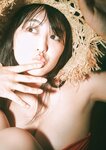 [Photobook]【電子版だけの特典カット付き】福井梨莉華 1st写真集 あいの道しるべ