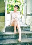 [Photobook]【電子版だけの特典カット付き】福井梨莉華 1st写真集 あいの道しるべ