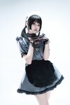 [Cosplay] 清水凪 手提箱与灰色女仆 [80P-1.67GB]