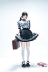 [Cosplay] 清水凪 手提箱与灰色女仆 [80P-1.67GB]