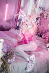 [Cosplay] 是一只熊仔吗 Nikke爱丽丝兔女郎 [50P-127MB]