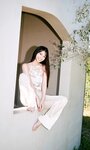 [Photobook]【デジタル限定】高野麻里佳 写真集 embrace 「My Girl」