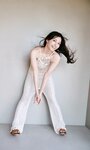 [Photobook]【デジタル限定】高野麻里佳 写真集 embrace 「My Girl」