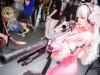 [Cosplay] 九九八吖 萤火虫漫展 NIKKE 胜利女神 爱丽丝 [18P-75M]